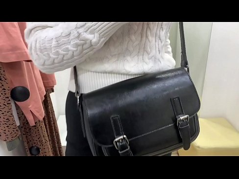 ❤️ ציבור מאַסטערביישאַן פון יונג הור פעראַלבעררי מיט אַ דילדאָ אין די פּאַסן צימער ☑ פּאָרן ווידעא ביי אונדז yi.high-pass.ru ☑